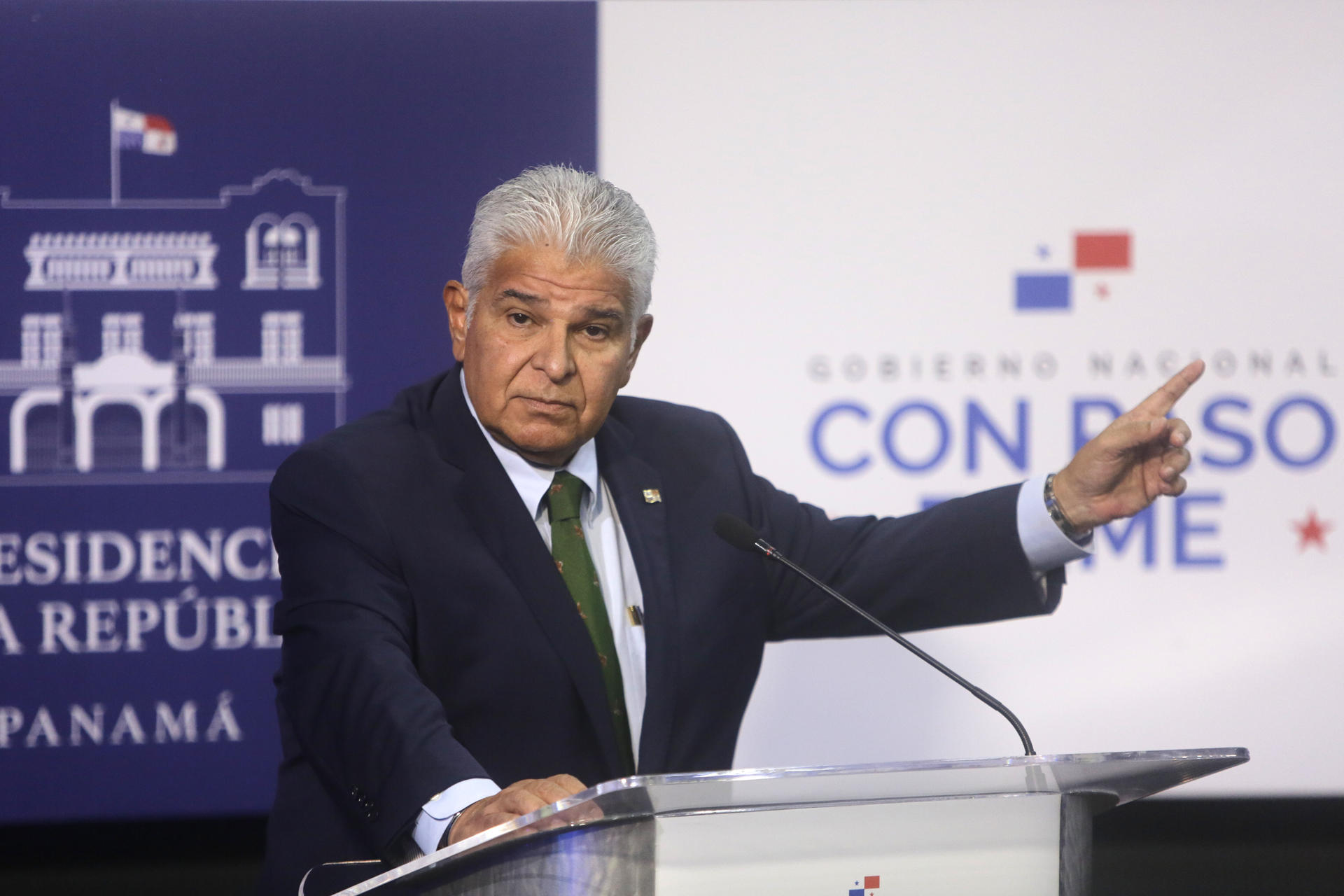  Panamá plantea una regularización de nicaragüenses por la crisis bajo la dictadura de Ortega y Murillo