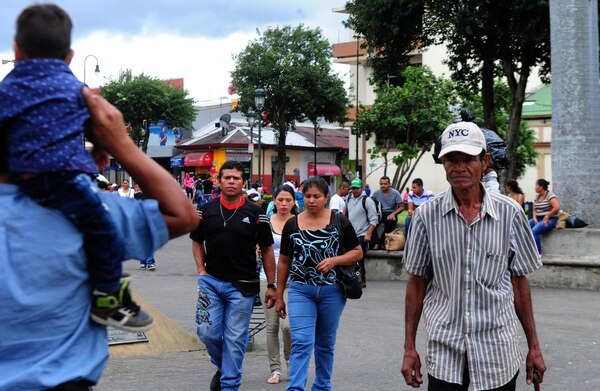 Estados Unidos amplía el programa de reasentamiento hasta el 2025