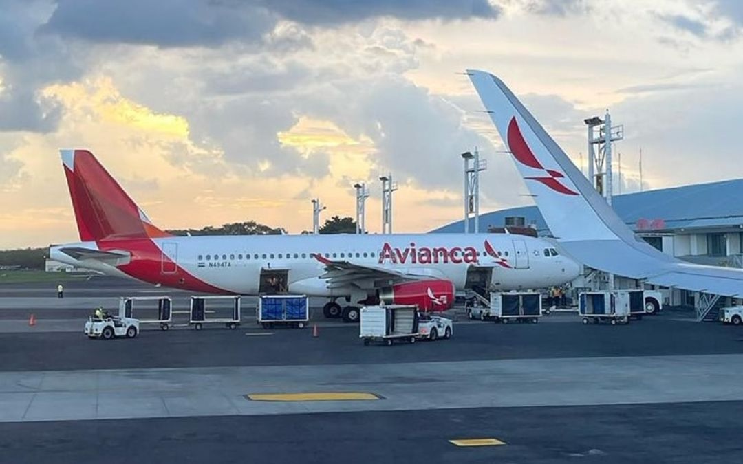 Avianca denegará abordaje a menores de 14 años que no estén acompañados por un adulto