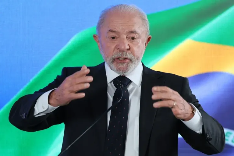 Lula assures that Trump told him he does not plan to invade Cuba