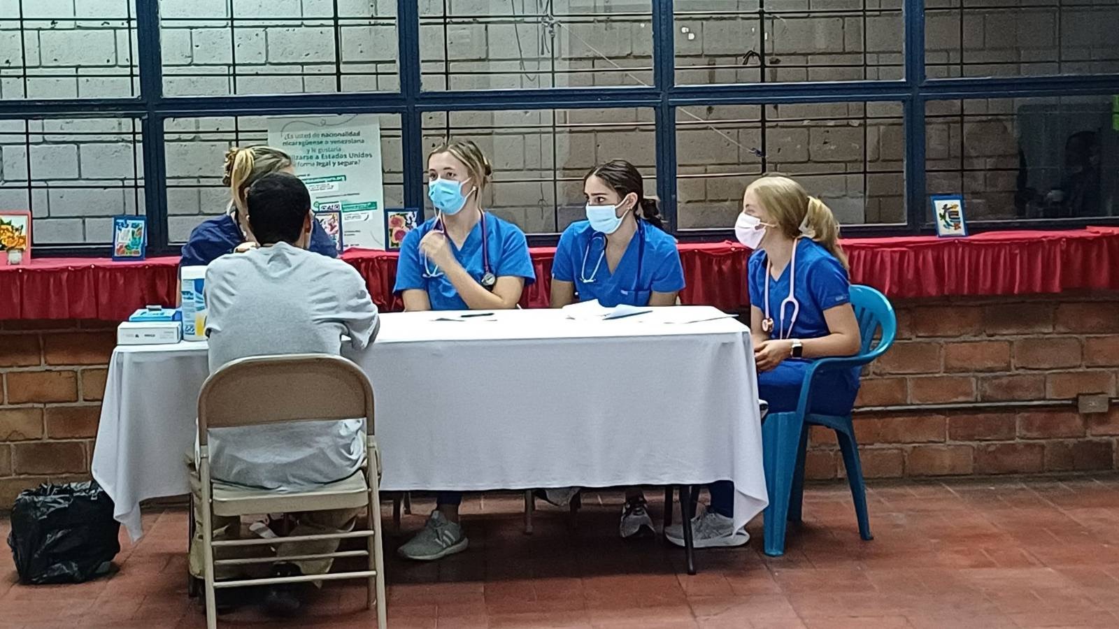 Nicaraguans in Costa Rica to Receive Free Medical Attention in Solidarity Event