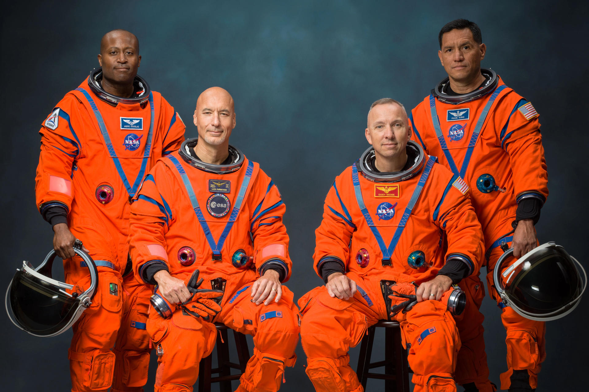 Cover image for NASA presenta tripulación de la misión Artemis III, otro paso hacia el regreso a la Luna
